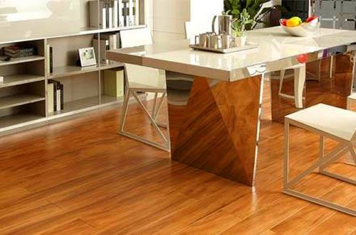 房子裝修瓷磚木地板大比拼！