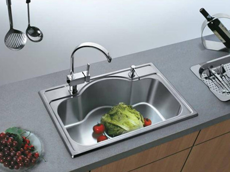 裝修時(shí)如何選擇不銹鋼水槽？趕緊get !